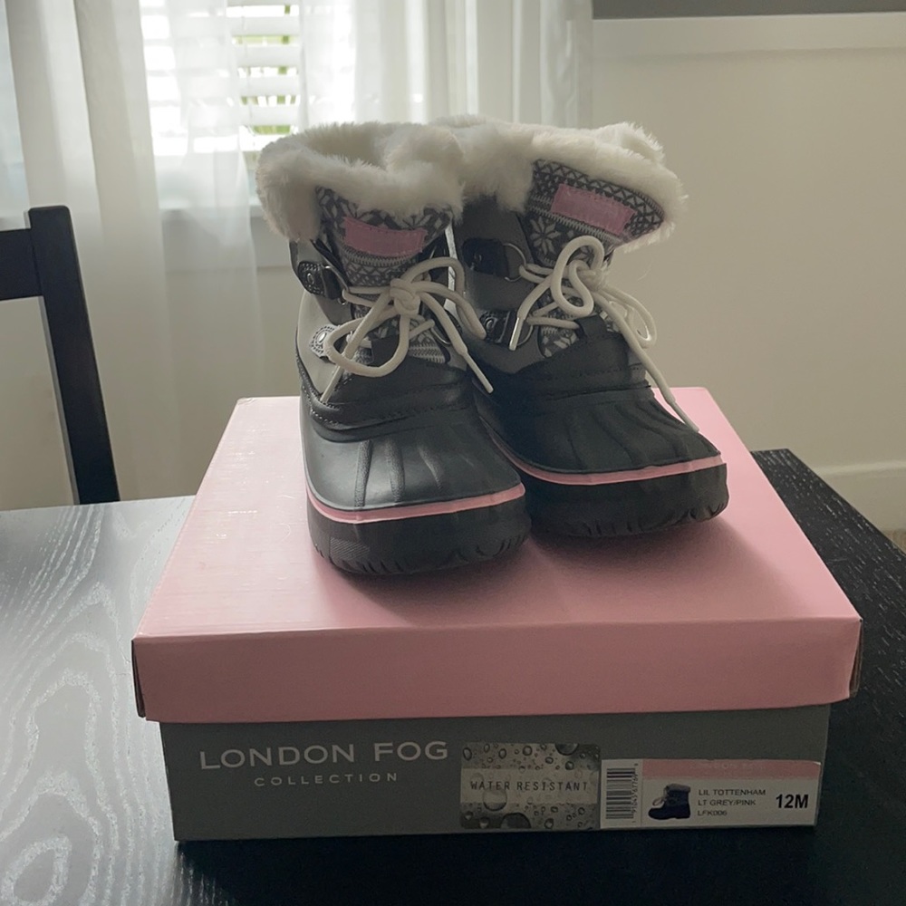 London Fog Girls Snow Boots